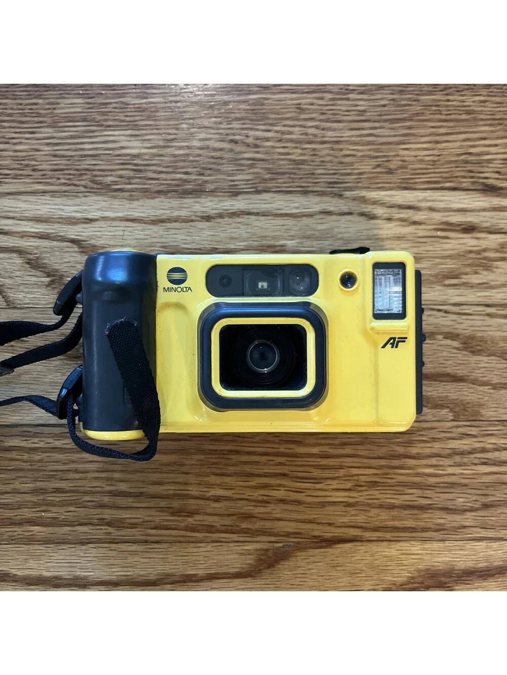 Minolta Weathermatic Dual 35 AF Waterproof 35mm Compact Film Camera